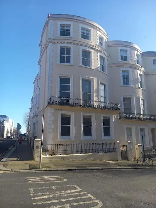 브라이턴 Beautiful Stylish Seaside Flat 아파트